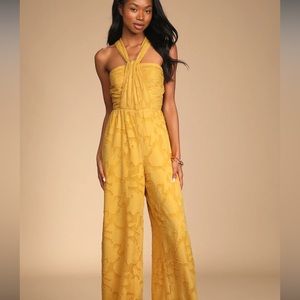 NWT Lulus M jumpsuit